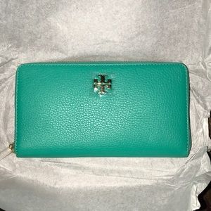Tory Burch Mercer Continental Wallet Tiffany Blue